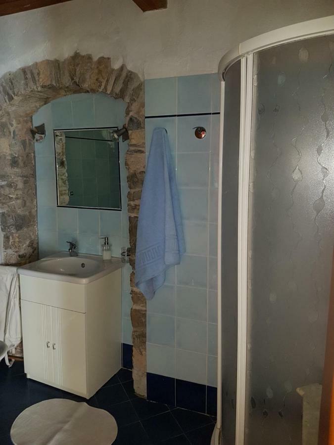 Piccolo Rifugio Nel Verde Chiusavecchia Eksteriør billede